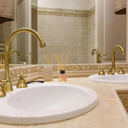 Apartman Elegante D'epoca Nel Centro Di
