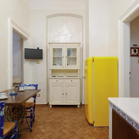 Apartman Elegante D'epoca Nel Centro Di